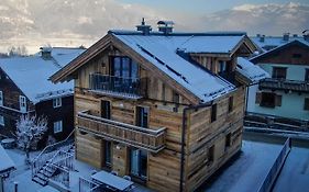 Chalet Alpenglueck By Kaprun Rentals